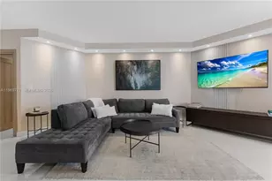 20191 E Country Club Dr, Aventura, FL 33180 - Photo 11