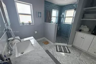 1690 Yellowheart Way, Hollywood, FL 33019 - Photo 11