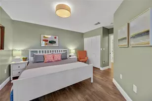 1690 Yellowheart Way, Hollywood, FL 33019 - Photo 21