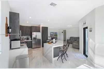 10321 SW 232nd St, Cutler Bay, FL 33190 - Photo 7