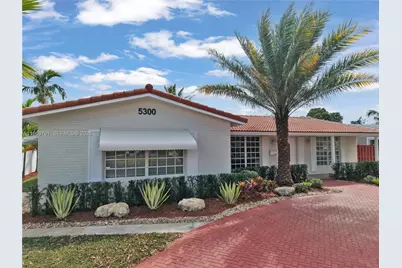 5300 Grant St, Hollywood, FL 33021 - Photo 5