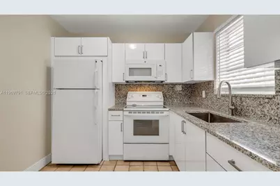 5300 Grant St, Hollywood, FL 33021 - Photo 33