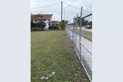 752 Opa Locka Blvd, Miami, FL 33168 - Photo 5