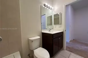 9374 W 32nd Ln, Hialeah, FL 33018 - Photo 23