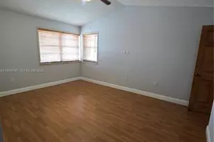 14611 Balgowan Rd, Miami Lakes, FL 33016 - Photo 9