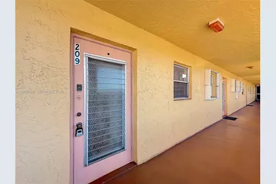 6750 Royal Palm Blvd #209E, Margate, FL 33063 - Photo 17