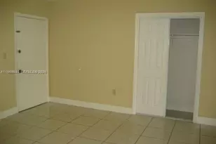 9625 SW 36th St, Miami, FL 33165 - Photo 15