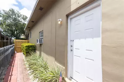 5807 SW 41st St #2, South Miami, FL 33155 - Photo 9