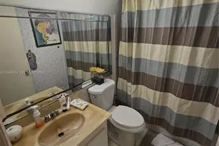 13500 SW 1st St, Pembroke Pines, FL 33027 - Photo 11