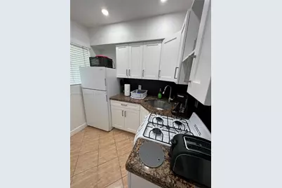 620 Jefferson Ave #4, Miami Beach, FL 33139 - Photo 9