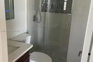 1731 SE 15th St, Fort Lauderdale, FL 33316 - Photo 9