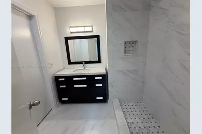 2426 SE 17th Cswy #207A, Fort Lauderdale, FL 33316 - Photo 11