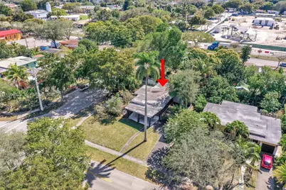 890 NE 138th St, North Miami, FL 33161 - Photo 43