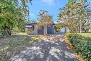 890 NE 138th St, North Miami, FL 33161 - Photo 7