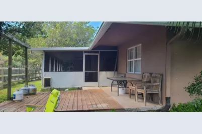 10920 Barn Rd, Lake Worth, FL 33449 - Photo 9