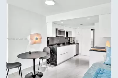 401 E Ocean Dr #1007, Miami Beach, FL 33139 - Photo 9