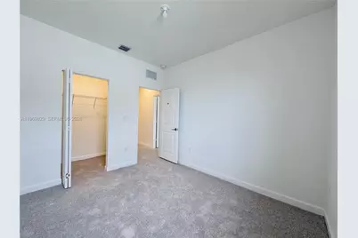 2527 SE 29th St, Homestead, FL 33035 - Photo 17