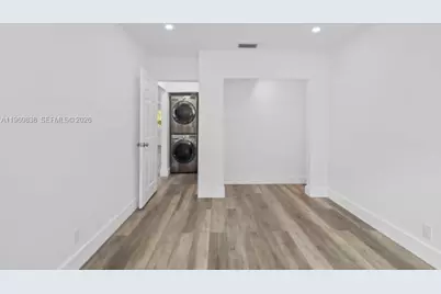 816 N Golf Dr #n/a, Hollywood, FL 33021 - Photo 13