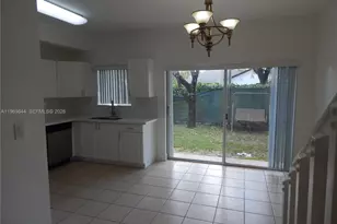 8986 W Flagler St, Miami, FL 33174 - Photo 11