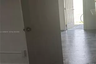 634 NW 12th Ave, Fort Lauderdale, FL 33311 - Photo 7