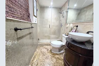 300 NW 77th Way, Pembroke Pines, FL 33024 - Photo 19