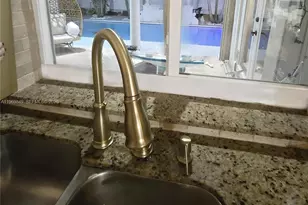 300 NW 77th Way, Pembroke Pines, FL 33024 - Photo 11