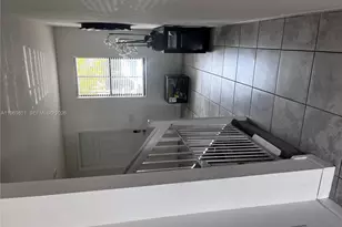 3259 W 100th Terrace, Hialeah, FL 33018 - Photo 3