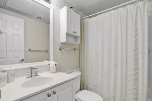 2501 S Ocean Dr, Hollywood, FL 33019 - Photo 11