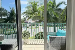 20000 E Country Club Dr, Aventura, FL 33180 - Photo 3