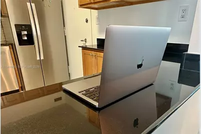 5161 Collins Ave #1017, Miami Beach, FL 33140 - Photo 19