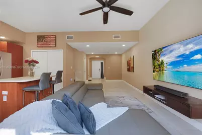 22168 SW 88th Path, Cutler Bay, FL 33190 - Photo 7