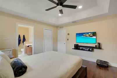 22168 SW 88th Path, Cutler Bay, FL 33190 - Photo 11