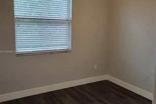 2851 W Prospect Rd, Tamarac, FL 33309 - Photo 17