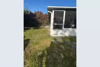 4020 SW 50th St, Dania Beach, FL 33314 - Photo 9