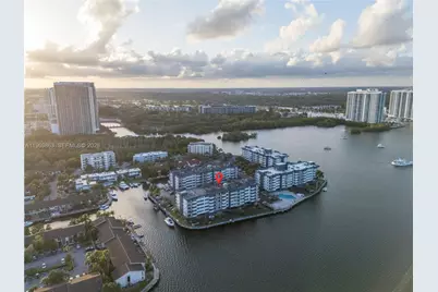 16570 NE 26th Ave #5J, North Miami Beach, FL 33160 - Photo 43