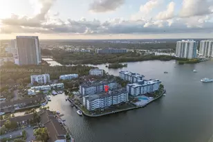 16570 NE 26th Ave, North Miami Beach, FL 33160 - Photo 43