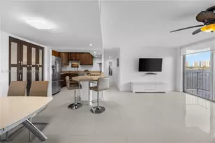 16570 NE 26th Ave, North Miami Beach, FL 33160 - Photo 11