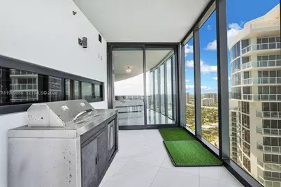 18555 Collins Ave #2605, Sunny Isles Beach, FL 33160 - Photo 19