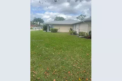 176 Cape Cod Circle #0, Lake Worth, FL 33467 - Photo 15