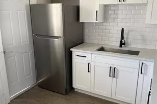 1333 E Hallandale Beach Blvd, Hallandale Beach, FL 33009 - Photo 11