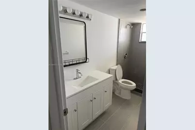 1333 E Hallandale Beach Blvd #105, Hallandale Beach, FL 33009 - Photo 9