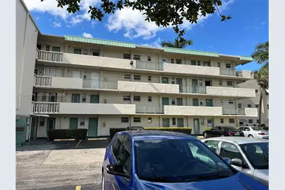 1333 E Hallandale Beach Blvd #105, Hallandale Beach, FL 33009 - Photo 3