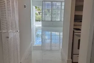 3181 S Ocean Dr, Hallandale Beach, FL 33009 - Photo 9