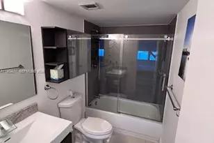 16570 NE 26th Ave, North Miami Beach, FL 33160 - Photo 5