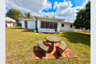 17100 NW 45th Ct, Miami Gardens, FL 33055 - Photo 5