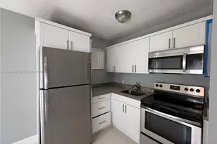 2401 NW 82nd St, Miami, FL 33147 - Photo 3