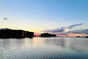 4721 NW 7th St, Miami, FL 33126 - Photo 15