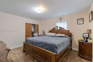 330 NW 13th St, Homestead, FL 33030 - Photo 11