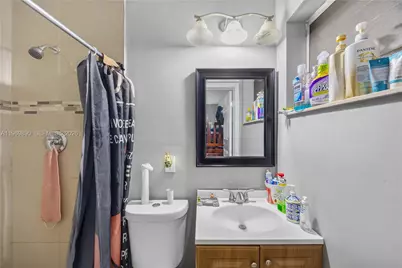 300 NW 39th St, Deerfield Beach, FL 33064 - Photo 11