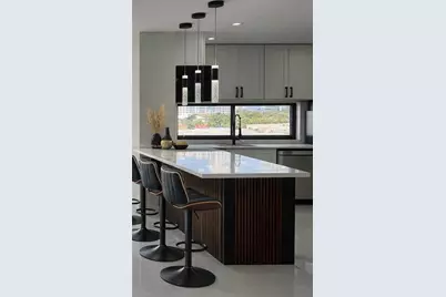 17021 N Bay Rd #814, Sunny Isles Beach, FL 33160 - Photo 5